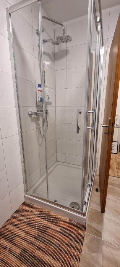Waterfalls Apartment 2 تيبرغ المظهر الخارجي الصورة